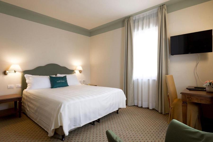Cora Hotels Leon D'Oro CastellʼArquato Εξωτερικό φωτογραφία
