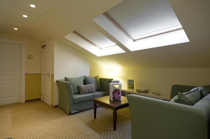 Cora Hotels Leon D'Oro CastellʼArquato Εξωτερικό φωτογραφία